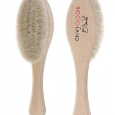 Drevená kefa s mäkkým prírodným vlasom