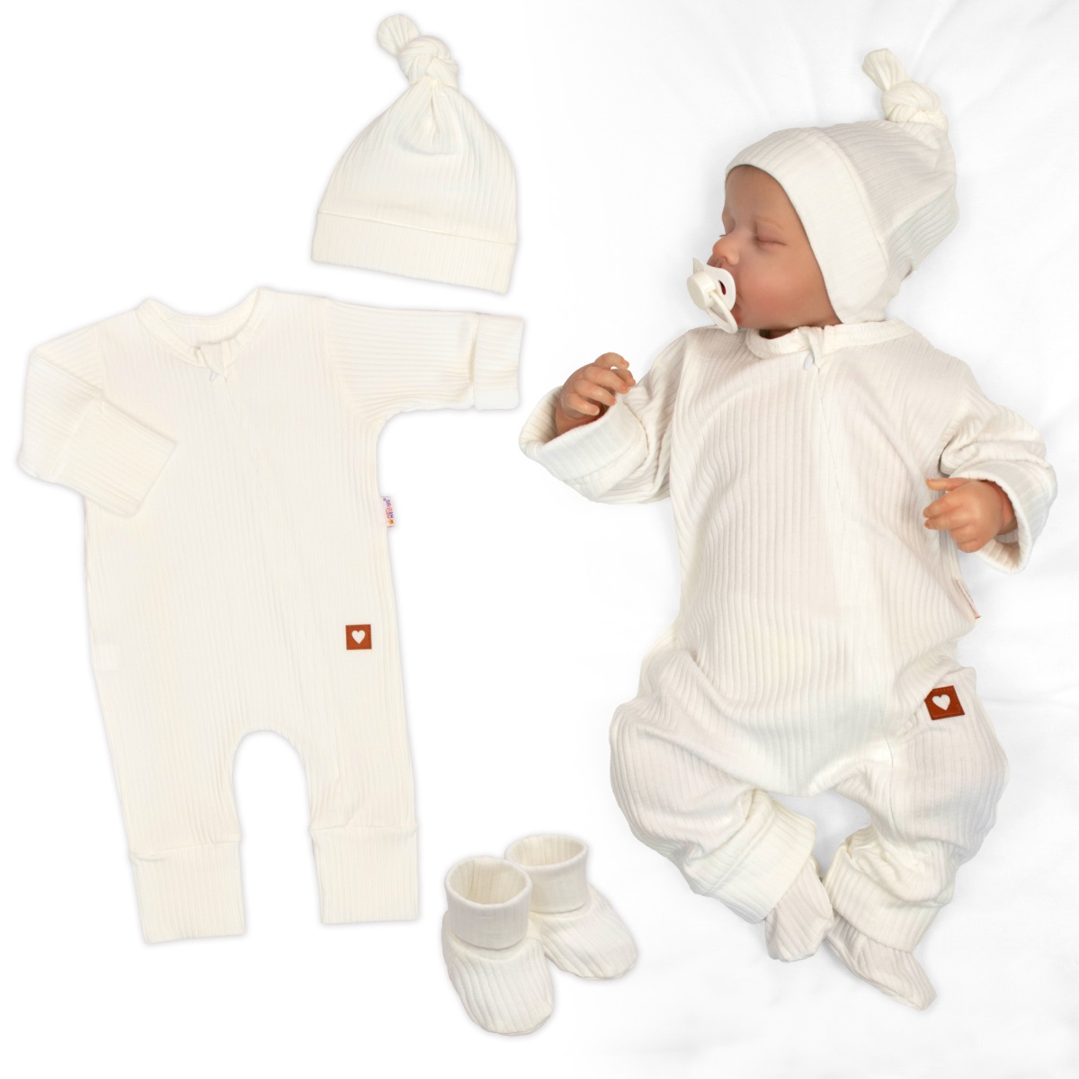 Rastúci rebrovaný overálek, čiapočka a topánočky, 3D, Nature - ecru
